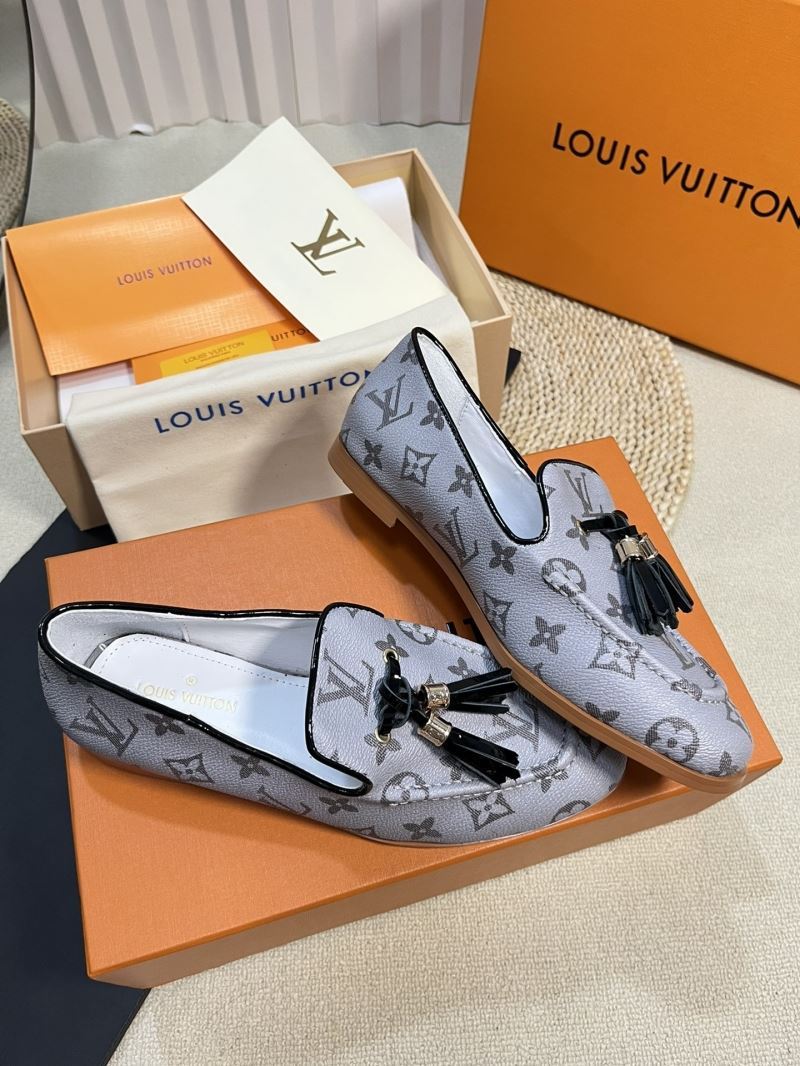 Louis Vuitton Low Shoes